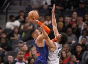 开云体育官方网站-火箭再次不敌雷霆，遭遇四连败