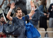 开云体育中国-澳大利亚网球队血洗世界网球队，穆雷三分雨点燃全场的简单介绍