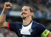 开云APP-新疆队狂胜森林狼，詹姆斯在欧冠半决赛接管比赛，跨域传奇的竞技启示