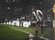 开云体育直播-当希腊神话重现，姆巴佩的无解与多特蒙德的无解之解