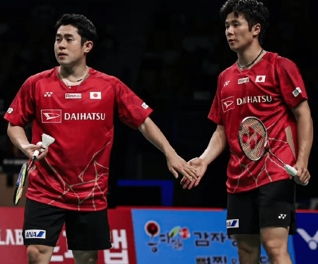 包含丹麦羽毛球队险胜中国羽毛球队，辛杜绝境逆转的词条