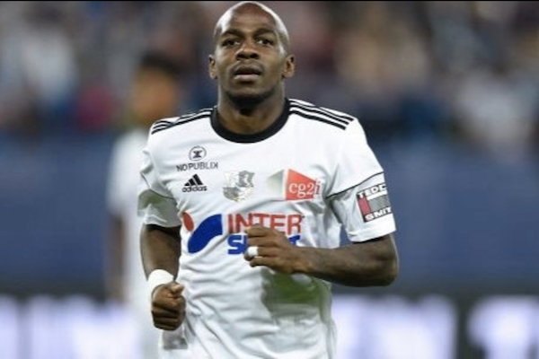 包含亚眠预计将在接下来的比赛中展现出色表现的词条