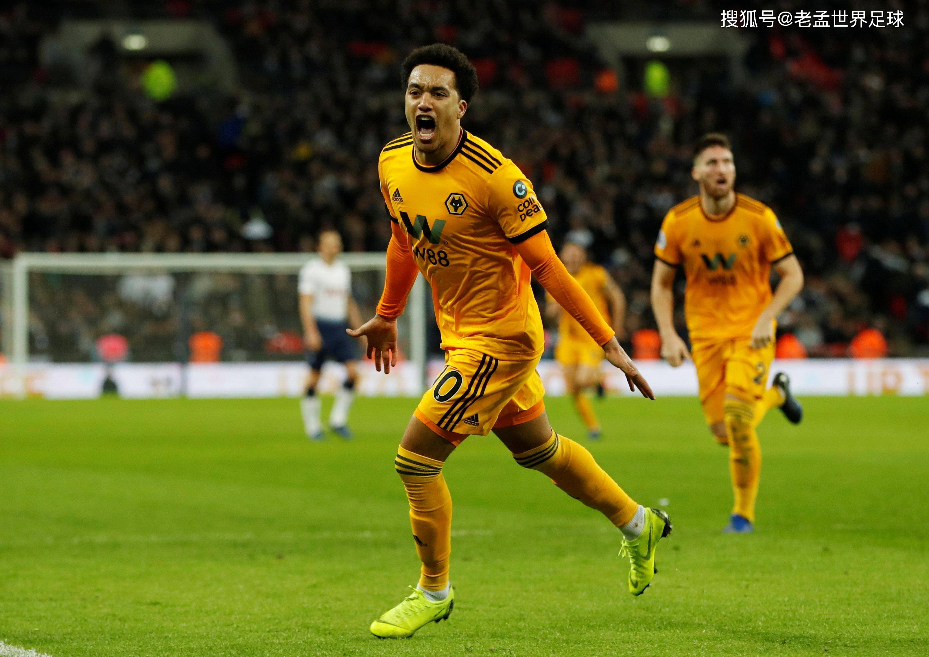 曼城大胜南安普顿，保持不败记录的简单介绍