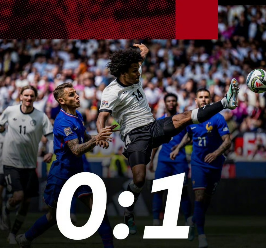 欧国联比赛频频上演,球迷热情高涨 欧国联比赛频频上演,球迷热情高涨