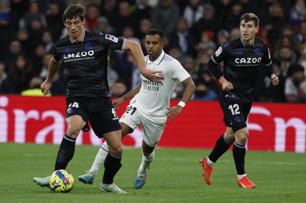 关于皇家社会战平,积分暂居中游位置的信息 关于皇家社会战平,积分暂居中游位置的信息