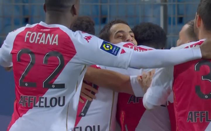 包含摩纳哥客场:战平雷恩，继续追赶榜首位置的词条