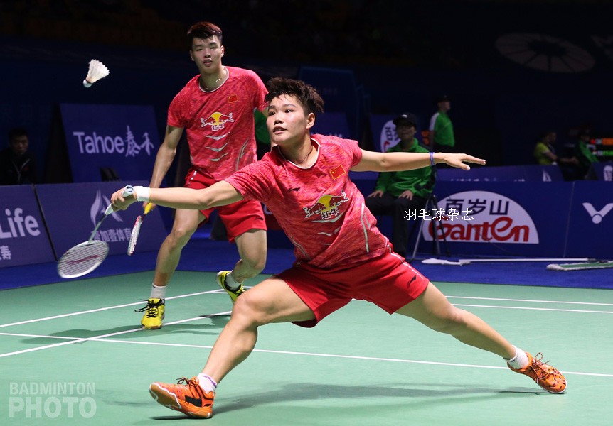 关于中国队力克丹麦队，黄鸭组合高光表现的信息