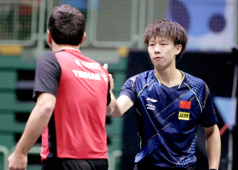 包含韩国队轻取英格兰队，梁靖崑点燃赛场的词条