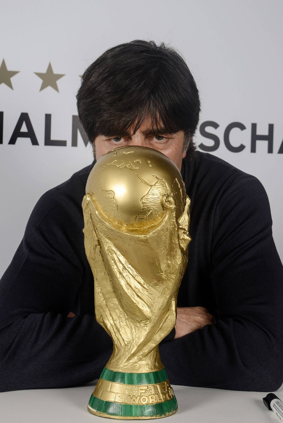 关于中国队力克德国队，黄鸭组合关键制胜的信息