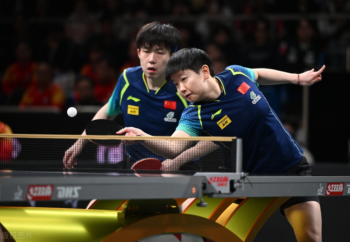 包含比利时乒乓球队鏖战德国乒乓球队，张继科关键制胜的词条