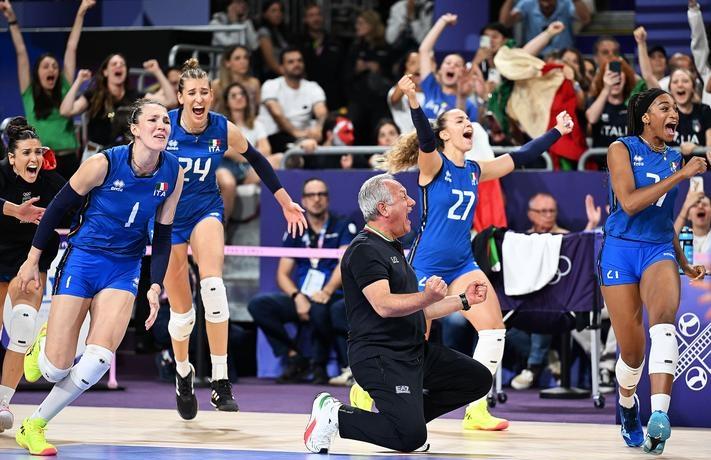 巴西女排逆转意大利队晋级半决赛 巴西女排逆转意大利队晋级半决赛